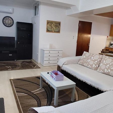 Ευρύχωρο Και Άνετο Διαμέρισμα Στην Ιτέα Joanna'S Apartment Kirra Luaran gambar